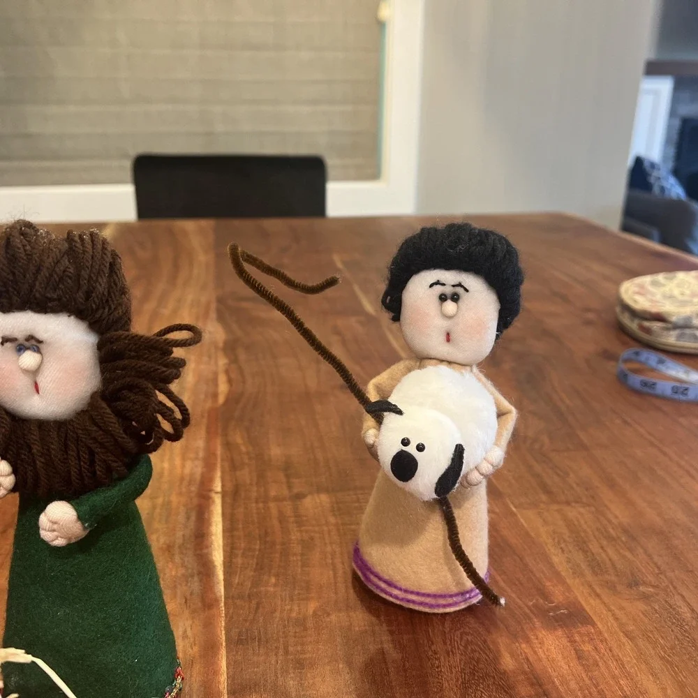 Vintage Felt‎ & Yarn Nativity Scene- Shepherd,Wise Men, Mary, Joseph, Jesus